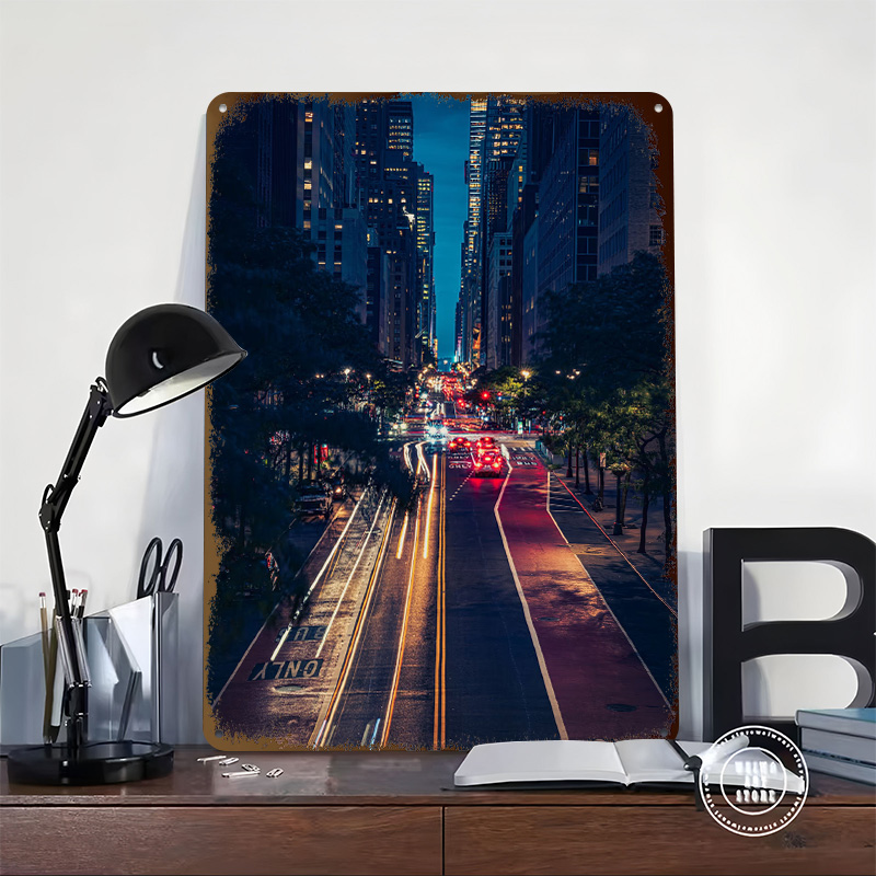 Tudor City Nightshot - Poster  - Retro Poster Gaming recensione e prezzo